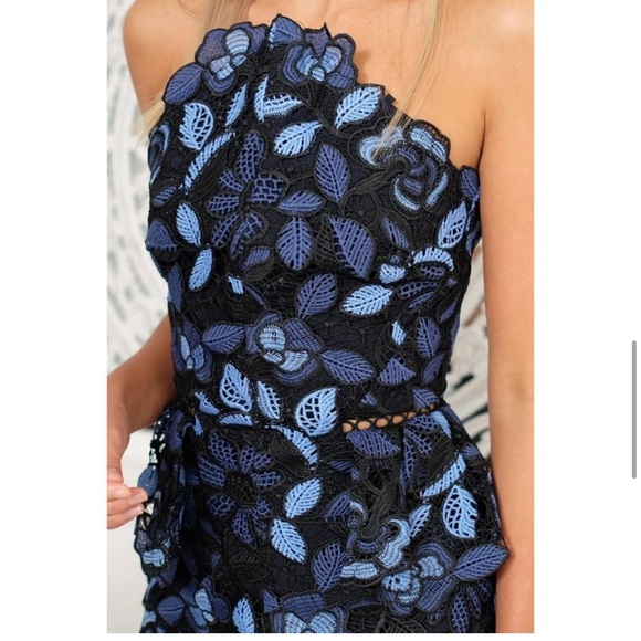 ELLIATT Times Dress in blue multi Navy - Picture 5 of 8